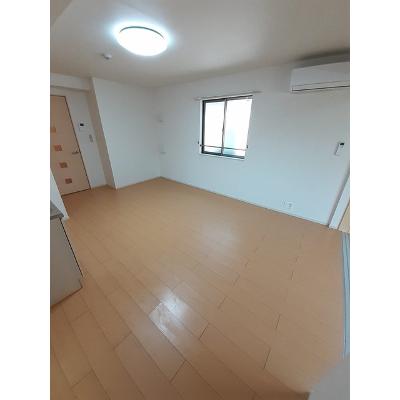 サンテラス 206【管理NO：1-017570401-02060】 ★家具家電は申し込み後に搬入します★ ★2026年10月中旬入居可能★の物件写真2