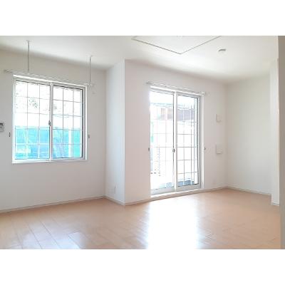 ラマージュ 102【管理NO：1-020527101-01020】 ★家具家電は申し込み後に搬入します★ ★2026年11月中旬入居可能★の物件写真2