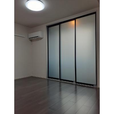 インハーリット 110【管理NO：1-023056601-01100】 ★家具家電は申し込み後に搬入します★ ★2026年12月中旬入居可能★の物件写真2