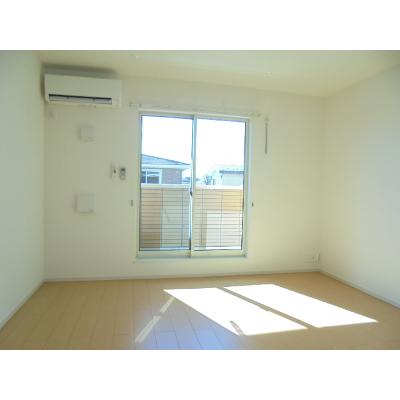 ラフィーネワン 203【管理NO：1-018880501-02030】 ★家具家電は申し込み後に搬入します★ ★2026年11月中旬入居可能★の物件写真2