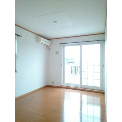 アトレーユ 102【管理NO：1-012486501-01020】 ★家具家電は申し込み後に搬入します★ ★2026年11月下旬入居可能★の物件写真2