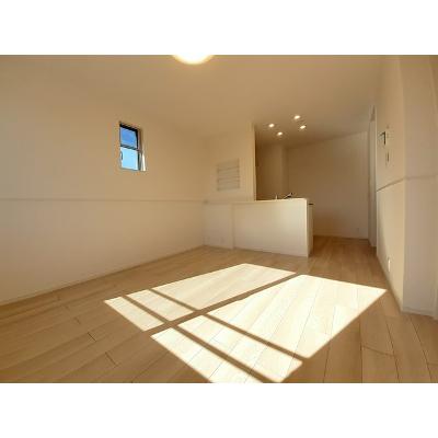 ラ・ルーチェⅠ 203【管理NO：1-026487501-02030】 ★家具家電は申し込み後に搬入します★ ★2026年11月下旬入居可能★の物件写真2