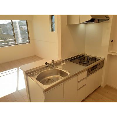 ラ・ルーチェⅠ 203【管理NO：1-026487501-02030】 ★家具家電は申し込み後に搬入します★ ★2026年11月下旬入居可能★の物件写真3