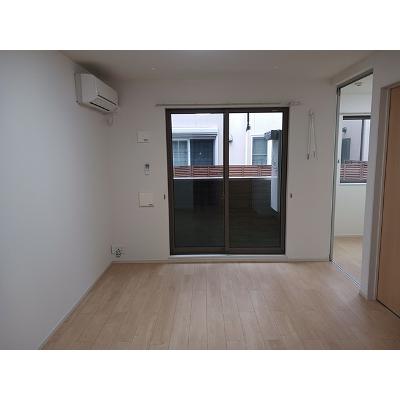 エテルノエス 101【管理NO：1-021335001-01010】 ★家具家電は申し込み後に搬入します★ ★2026年11月中旬入居可能★の物件写真2