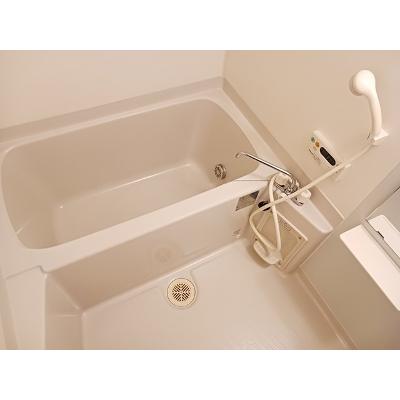 ヴィオラ 102【管理NO：1-013565801-01020】 ★家具家電は申し込み後に搬入します★ ★2027年02月中旬入居可能★の物件写真4