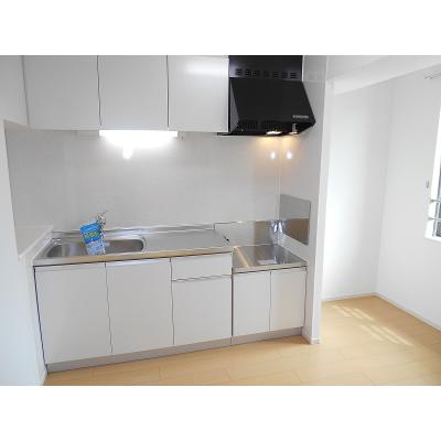 サンシャイン　ハウス 202【管理NO：1-021222401-02020】 ★家具家電は申し込み後に搬入します★ ★2026年11月中旬入居可能★の物件写真3