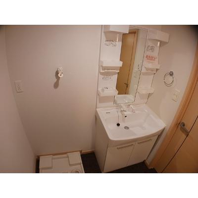 ブラウレーヘン 202【管理NO：1-016489701-02020】 ★家具家電は申し込み後に搬入します★ ★2026年11月中旬入居可能★の物件写真6