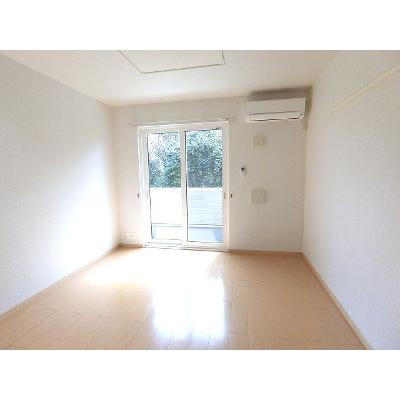カーサ・プラシードＭ 102【管理NO：1-016385201-01020】 ★家具家電は申し込み後に搬入します★ ★2026年11月中旬入居可能★の物件写真2