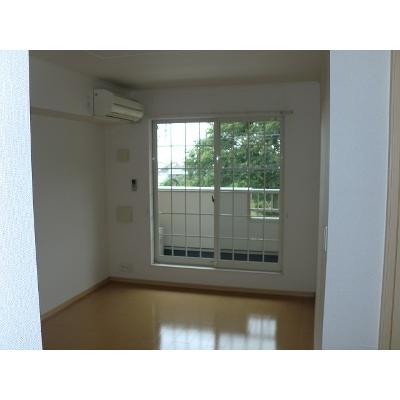 カーサ・イリーデＡ 203【管理NO：1-015763101-02030】 ★家具家電は申し込み後に搬入します★ ★2026年11月中旬入居可能★の物件写真2