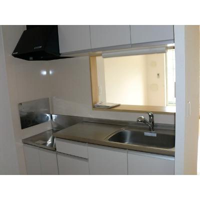 カーサ・イリーデＡ 203【管理NO：1-015763101-02030】 ★家具家電は申し込み後に搬入します★ ★2026年11月中旬入居可能★の物件写真3