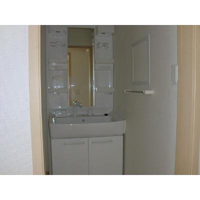 カーサ・イリーデＡ 203【管理NO：1-015763101-02030】 ★家具家電は申し込み後に搬入します★ ★2026年11月中旬入居可能★の物件写真6