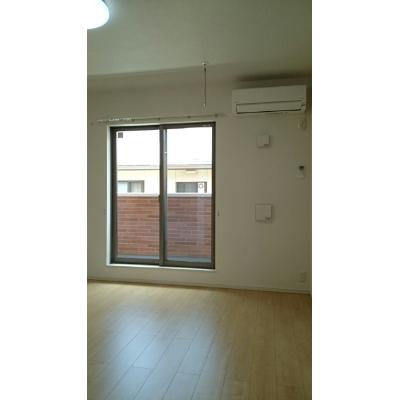 ロワール　トワ 205【管理NO：1-025249601-02040】 ★家具家電は申し込み後に搬入します★ ★2026年10月上旬入居可能★の物件写真2