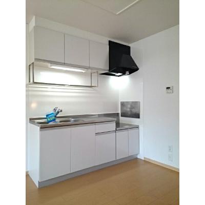 さくらＢ 201【管理NO：1-016435202-02010】 ★家具家電は申し込み後に搬入します★ ★2026年10月中旬入居可能★の物件写真3