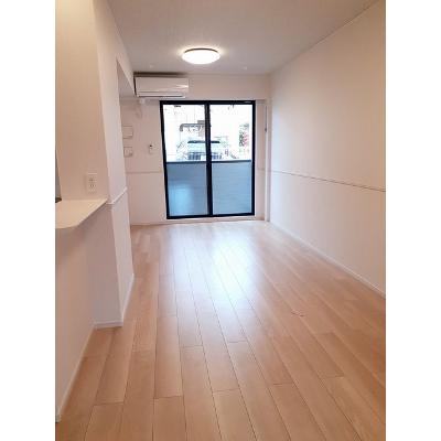 フラット半田 102【管理NO：1-026968801-01020】 ★家具家電は申し込み後に搬入します★ ★2026年11月中旬入居可能★の物件写真2