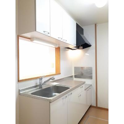 プロムナード壱番館 103【管理NO：1-014085701-01030】 ★家具家電は申し込み後に搬入します★ ★2026年11月中旬入居可能★の物件写真3