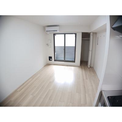 フェリーチェ 205【管理NO：1-025779201-02040】 ★家具家電は申し込み後に搬入します★ ★2026年11月中旬入居可能★の物件写真2