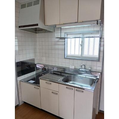 サンハウスＡ 201【管理NO：1-003800501-02010】 ★家具家電は申し込み後に搬入します★ ★2026年11月中旬入居可能★の物件写真3