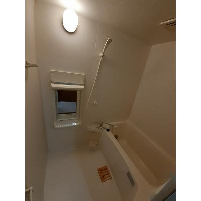 エメ　シャンブルⅡ 204【管理NO：1-010211902-02040】 ★家具家電は申し込み後に搬入します★ ★2026年11月中旬入居可能★の物件写真4