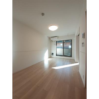 ミ・リブロ堅田 206【管理NO：1-025981101-02060】 ★家具家電は申し込み後に搬入します★ ★2026年11月下旬入居可能★の物件写真2