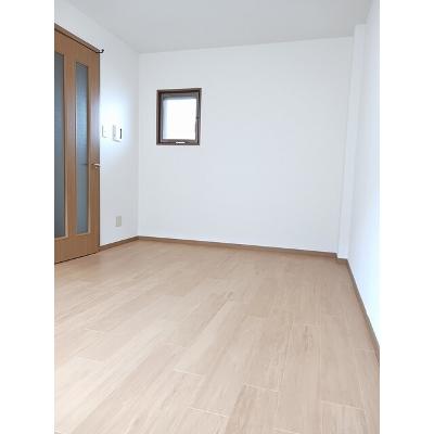 ハイツメイトク 108【管理NO：1-010059101-01080】 ★家具家電は申し込み後に搬入します★ ★2026年11月中旬入居可能★の物件写真2