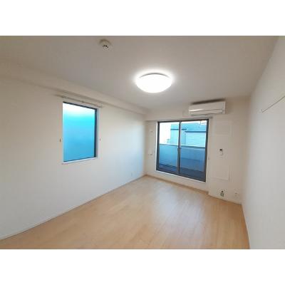 ザ・コンフォート 205【管理NO：1-023008301-02040】 ★家具家電は申し込み後に搬入します★ ★2026年11月中旬入居可能★の物件写真2