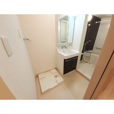 ベクエムハウゼ 208【管理NO：1-017216401-02070】 ★家具家電は申し込み後に搬入します★ ★2026年10月中旬入居可能★の物件写真6