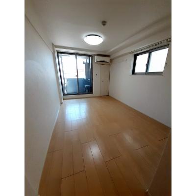 イーストブルー六番館 204【管理NO：1-022548101-02040】 ★家具家電は申し込み後に搬入します★ ★2026年11月中旬入居可能★の物件写真2