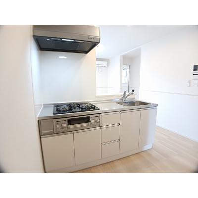 グランベッセルⅢ 202【管理NO：1-027693703-02020】 ★家具家電は申し込み後に搬入します★ ★2026年11月中旬入居可能★の物件写真3