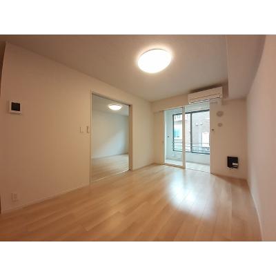 リリーベル 104【管理NO：1-026233001-01040】 ★家具家電は申し込み後に搬入します★ ★2026年10月下旬入居可能★の物件写真2