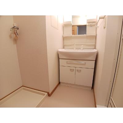 サウザンドウインズ 203【管理NO：1-014293001-02030】 ★家具家電は申し込み後に搬入します★の物件写真6