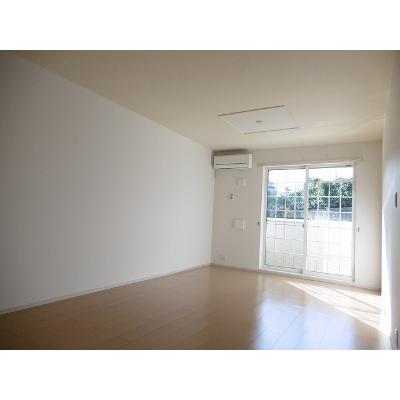 プリムローズ（奈良市敷島町） 103【管理NO：1-016171501-01030】 ★家具家電は申し込み後に搬入します★ ★2026年11月中旬入居可能★の物件写真2