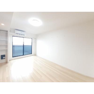 メゾン　リアリⅡ 302【管理NO：1-027337401-03020】 ★家具家電は申し込み後に搬入します★ ★2026年11月中旬入居可能★の物件写真2