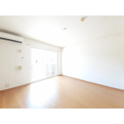 イースト・ヴィラ 101【管理NO：1-013761501-01010】 ★家具家電は申し込み後に搬入します★ ★2026年11月上旬入居可能★の物件写真2