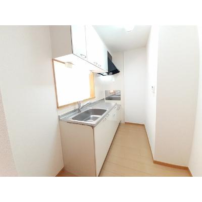 アクティフ　ジェルメⅡ 201【管理NO：1-013640402-02010】 ★家具家電は申し込み後に搬入します★ ★2026年11月中旬入居可能★の物件写真3
