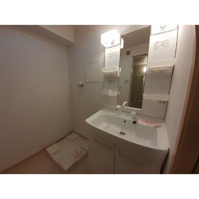 エレガンス 202【管理NO：1-016925401-02020】 ★家具家電は申し込み後に搬入します★ ★2026年11月中旬入居可能★の物件写真6