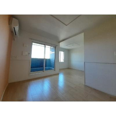 フォーリスト・ナノ 203【管理NO：1-022033101-02030】 ★家具家電は申し込み後に搬入します★ ★2026年12月上旬入居可能★の物件写真2