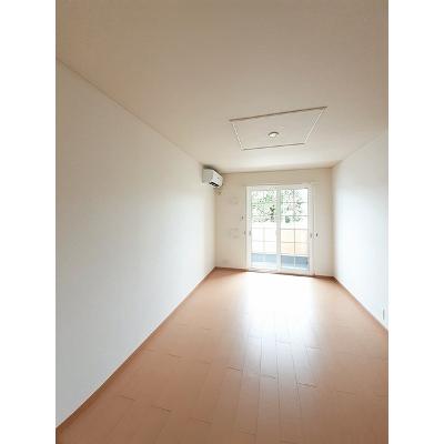 ケ－マ・ハ－モニ－１番館 103【管理NO：1-015428401-01030】 ★家具家電は申し込み後に搬入します★の物件写真2