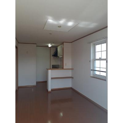 マンダリーヌⅡ 201【管理NO：1-013307502-02010】 ★家具家電は申し込み後に搬入します★ ★2026年11月中旬入居可能★の物件写真2