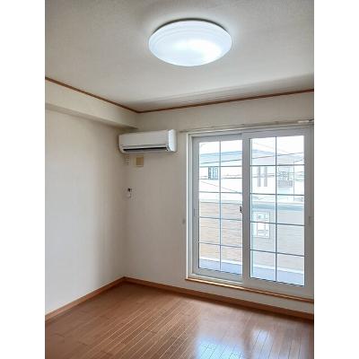 エアリー　レジデンス　Ａ 205【管理NO：1-014252101-02040】 ★家具家電は申し込み後に搬入します★ ★2026年12月上旬入居可能★の物件写真2
