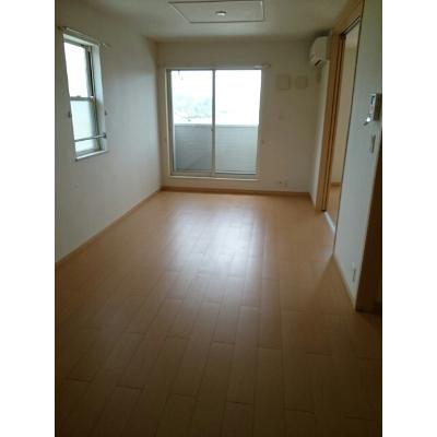 ブルーシャトー 205【管理NO：1-016725401-02040】 ★家具家電は申し込み後に搬入します★ ★2026年11月中旬入居可能★の物件写真2