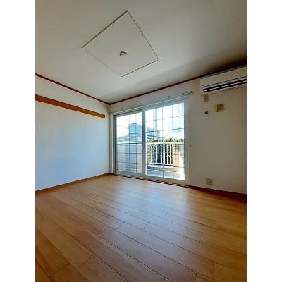 apartment 〒108-0075　東京都港区港南２丁目16-1
