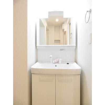 メイクロードⅢ 101【管理NO：1-024302101-01010】 ★家具家電は申し込み後に搬入します★ ★2026年11月中旬入居可能★の物件写真6