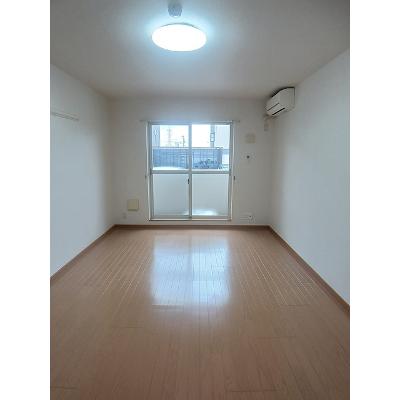 ハピーライフ平田 101【管理NO：1-015155601-01010】 ★家具家電は申し込み後に搬入します★ ★2026年11月中旬入居可能★の物件写真2