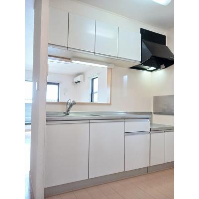シルバースノーハピネスＡ 203【管理NO：1-016283401-02030】 ★家具家電は申し込み後に搬入します★ ★2026年11月中旬入居可能★の物件写真3