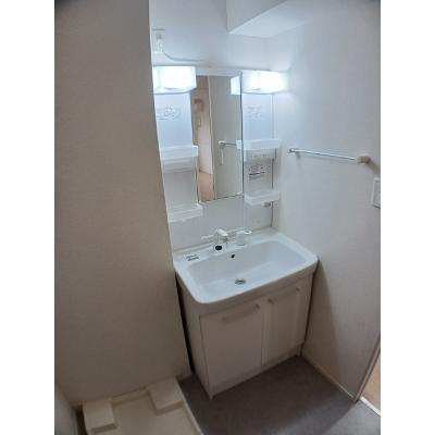 プレミアムⅡ 103【管理NO：1-022666102-01030】 ★家具家電は申し込み後に搬入します★ ★2026年11月中旬入居可能★の物件写真6