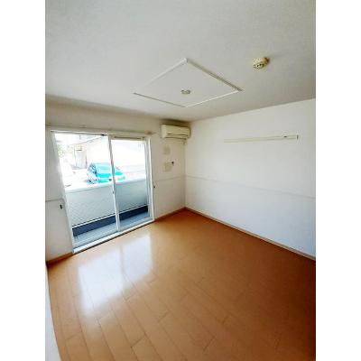 カーサ　エスペランツァ 103【管理NO：1-016560001-01030】 ★家具家電は申し込み後に搬入します★ ★2026年11月中旬入居可能★の物件写真2
