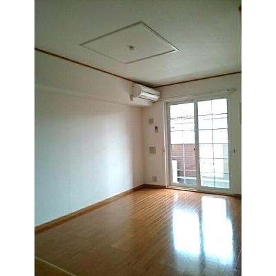 ピュール　ジャンＡ 102【管理NO：1-013149401-01020】 ★家具家電は申し込み後に搬入します★ ★2026年10月下旬入居可能★の物件写真2