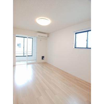 リヴァージュ古浜 104【管理NO：1-028327601-01040】 ★家具家電は申し込み後に搬入します★ ★2026年10月下旬入居可能★の物件写真2