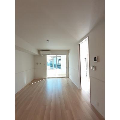 パストラル香音　Ⅲ 102【管理NO：1-025934803-01020】 ★家具家電は申し込み後に搬入します★ ★2026年11月中旬入居可能★の物件写真2