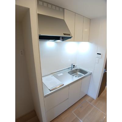 カーサ・ミラ 101【管理NO：1-027740701-01010】 ★家具家電は申し込み後に搬入します★ ★2026年11月中旬入居可能★の物件写真3